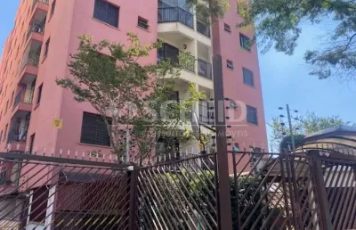 Apartamento reformado 2 dormitórios próximo ao metro saúde.