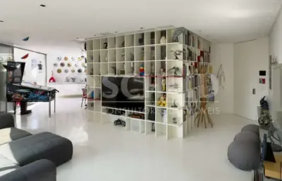 Cobertura em moema maravilhosa toda equipada e mobiliada!