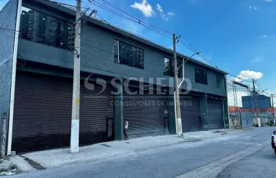 Salão em sobreloja, próximo à estrada do campo limpo