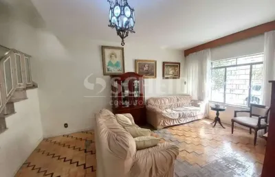 Sobrado a venda de 175,00m² útil, com 3 quartos e 2 vagas no jardim prudência.