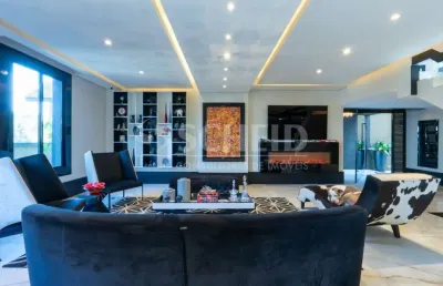 Casa de vila para locação no morumbi com 1.200m², 5 quartos sendo 5 suítes, 6 vagas.