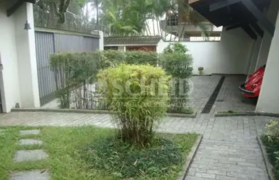 Melhor localização da chacara  flora  , casa terrea com aroximadamente 500metros de area util pa