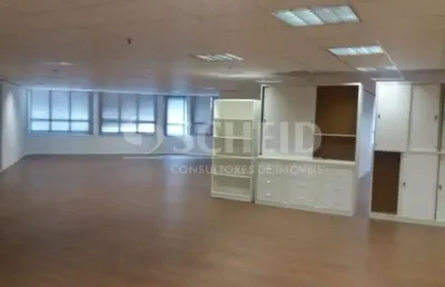 Casa comercial com 6 salas para alugar na Avenida Vereador José Diniz, --, Alto da Boa Vista, São Paulo