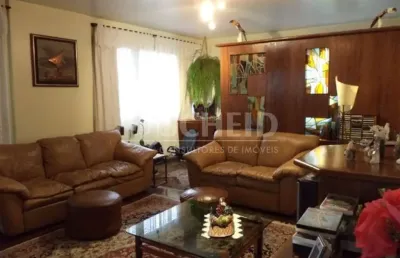 Apartamento a venda no jardim marajoara , com 411m² . 04 quartos sendo 4 suítes .3 vagas .