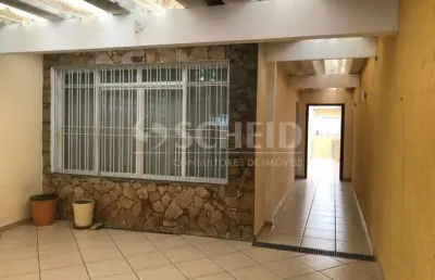 Sobrado com 3 pavimentos, 3 dormitórios e 2 vagas à venda na vila mascote