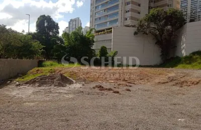 Excelente terreno de esquina  em avenida ,ótima localização