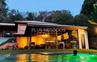 Casa de condomínio com 2 dorms, condomínio antilhas, ibiúna - r$ 2.5 mi, cod: 219028