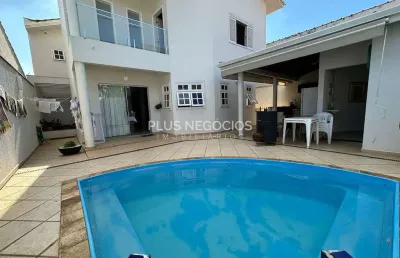 Imperdível sobrado de luxo: 3 dormitórios (1 suíte), piscina e churrasqueira - granja olga ii, soro