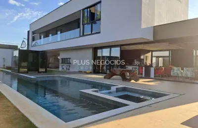 Luxuosa casa à venda no saint patrick - totalmente mobiliada!