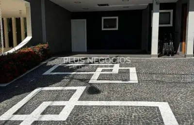 Casa com 3 quartos para alugar na Avenida Três de Março, 740, Aparecidinha, Sorocaba