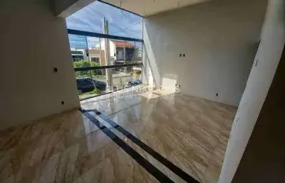 Casa à venda, horto florestal 3  sendo 3 dormitórios com 1 suíte proporcionando uma excelente infra