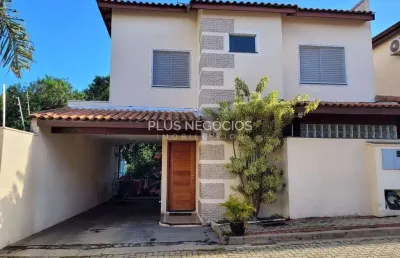 Sobrado no reserva bali a venda com 3 dormitórios com 2 suítes, 120m², garagem e piscina próximo à