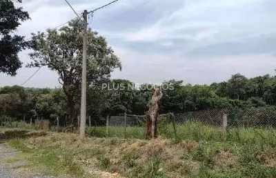 Chácara à venda, terreno 3.200m2 colonial 2, local praticamente dentro  de  araçoiaba da serra, sp