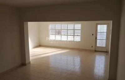 Casa à venda com 3 dormitórios, 1 suíte e 165m² de área útil no centro de sorocaba – conforto e loc