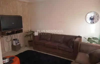 Casa térrea à venda no central parque – 250m² de terreno e 3 dormitórios