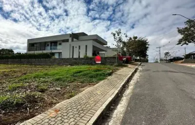 Terreno em condomínio fechado à venda na das quaresmeiras, 21, gran royalle aeroporto, confins por r$ 410.000