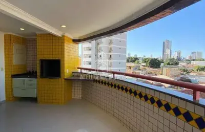 Apartamento à venda com 3 quartos sendo 2 suítes e varanda com churrasqueira em 168m² de área útil