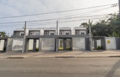 Ótimo sobrado geminado pronto pra morar com 1 suíte mais 2 quartos à venda no bairro bom retiro em joinville