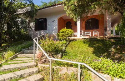 Excelente casa com 1 suíte mais 2 quartos à venda no bairro saguaçu em joinville- sc
