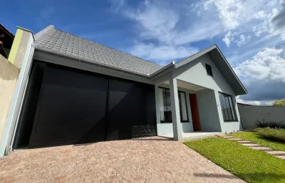 Maravilhosa casa nova em alvenaria com 1 suíte mais 2 quartos à venda no bairro costa e silva em joinville-sc