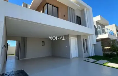 Sobrado  no condomínio paysage doman em ponta grossa om 3 quartos sendo 1 suíte