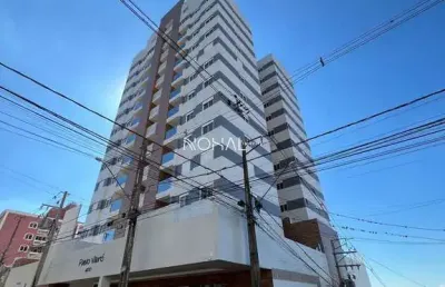 Cobertura com 4 quartos sendo 2 suítes no edifício pablo vilaró victor hugo