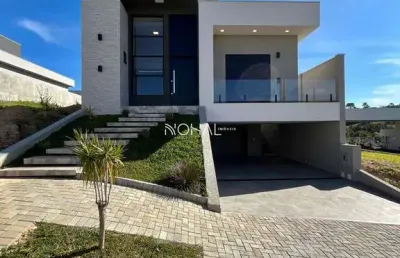 Residência a venda com 3 suítes sendo 1 master no condomínio blumengarten