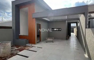 Casa à venda com 3 quartos sendo 1 suíte no bairro cidade jardim