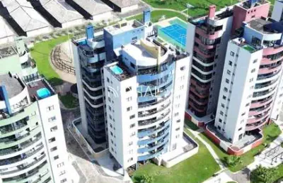 Cobertura com 3 quartos sendo 1 suíte no resort ilhas do caribe, matinhos