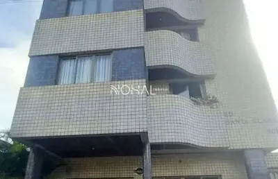 Apartamento a venda com 3 quartos sendo 1 suíte no edifício santa clara