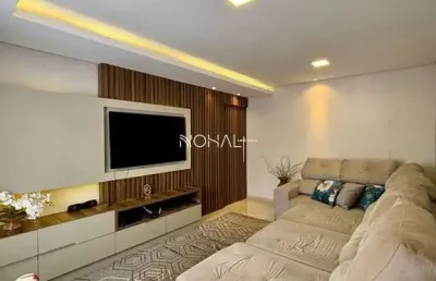 Casa a venda com 2 quartos, 2 salas e uma grande edícula no parque do café