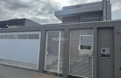 Casa com 3 quartos à venda na Rua Arnaldo José de Moraes, 555, Cará-cará, Ponta Grossa