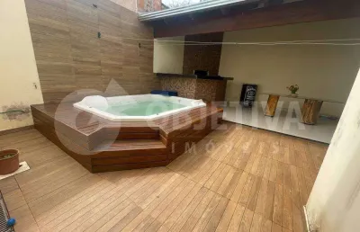 Maravilhosa casa nova bairro jardim das palmeiras em uberlândia