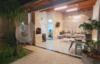 Casa à venda, 3 quartos, 1 suíte, 2 vagas, presidente roosevelt - uberlandia/mg