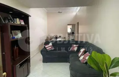 Casa com 4 quartos à venda no Brasil, Uberlândia 