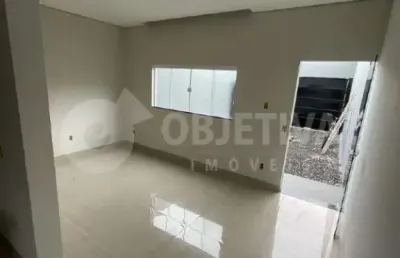 Casa com 2 quartos à venda no Novo Mundo, Uberlândia 