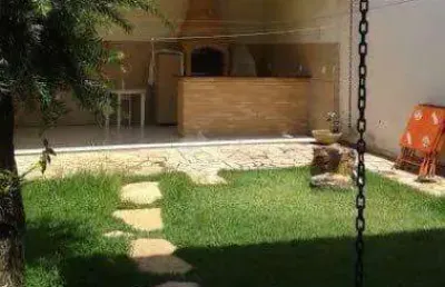 Casa com 4 quartos à venda no Morada da Colina, Uberlândia 