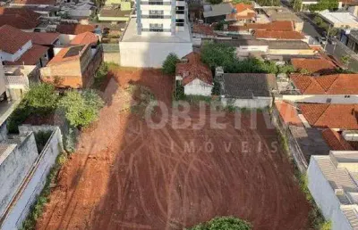 Terreno à venda no Osvaldo Rezende, Uberlândia 