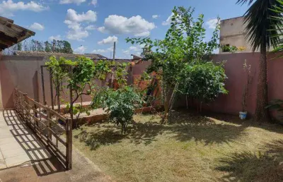 Casa à venda, 3 quartos, 1 suíte, 2 vagas, jardim brasilia - uberlandia/mg