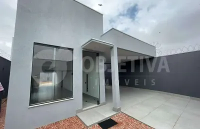 Maravilhosa casa nova no bairro nossa senhora das graças em uberlândia