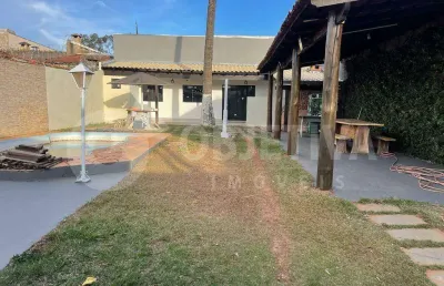 Excelente casa recém reformada no bairro alto umuarama em uberlândia