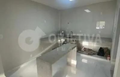 Apartamento em ótima localização no bairro roosevelt em uberlândia