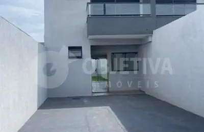 Excelente casa estilo sobrado a venda no bairro jardim europa em uberlândia