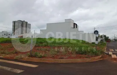 Lote a venda no bairro planejado praça alto umuarama em uberlândia