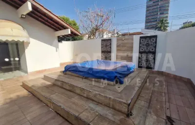 Casa para aluguel, 4 quartos, 2 suítes, 2 vagas, lidice - uberlandia/mg