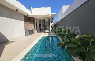 Linda casa disponível para venda no setor sul de uberlândia condomínio splendido