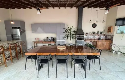 Excelente casa a venda no bairro jardim holanda em uberlândia