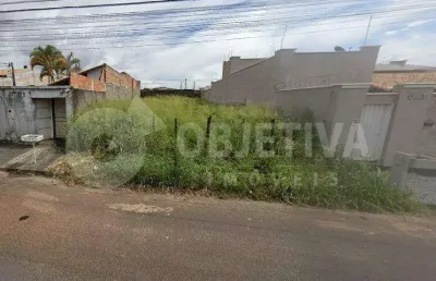 Terreno à venda no Jardim Patrícia, Uberlândia 