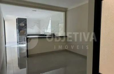 Casa à venda, 3 quartos, 1 suíte, 2 vagas, alto umuarama - uberlandia/mg