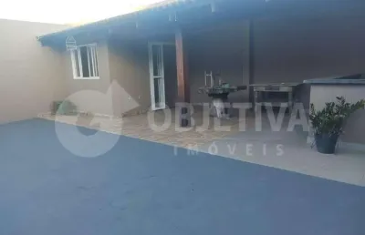 Casa à venda, 4 quartos, 2 suítes, 4 vagas, jardim italia - uberlandia/mg